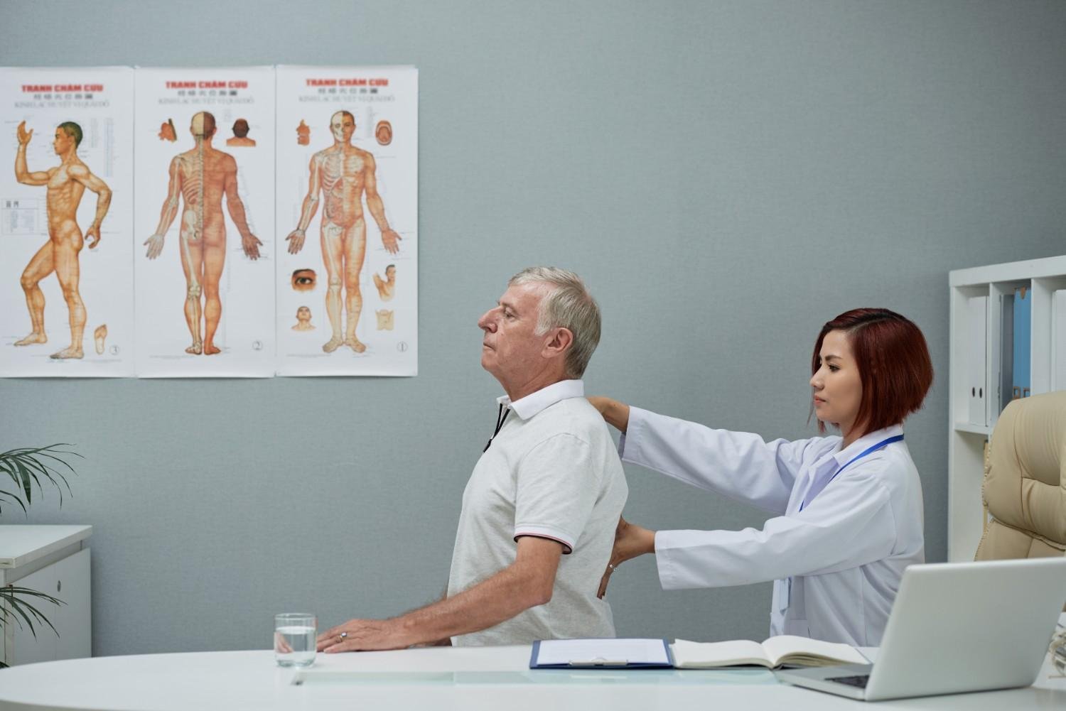 Best Slipped Disc Doctor in Noida