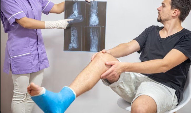Best Fracture Doctor in Noida
