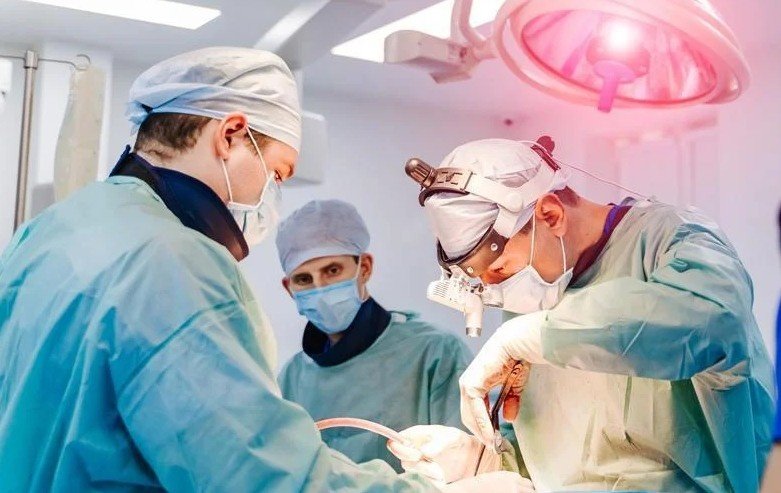 Best Trauma Surgeon Doctor in Noida